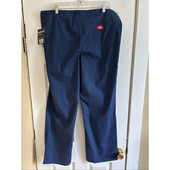 Dickies Signature Everyday Unisex Scrubs Size Medium - Picture 4 of 7